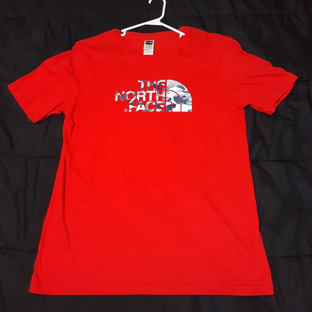 North face tee